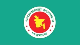 অন্তর্বর্তী সরকারের সংবাদ সম্মেলন শুরু