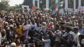 ফের কর্মবিরতির হুঁশিয়ারি সরকারি প্রাথমিক শিক্ষকদের