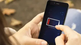 নতুন ফোনে চার্জ দ্রুত শেষ? জেনে নিন সমাধান