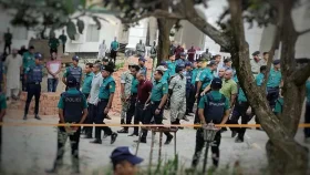 গুমের মামলায় অভিযুক্ত সেনা কর্মকর্তাদের কারাগারে পাঠানোর নির্দেশ