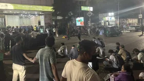 ৪৩ তম বিসিএস নন-ক্যাডার চাকরিপ্রত্যাশীদের সড়ক অবরোধ