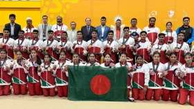 অবিস্মরণীয় সাফল্য সঙ্গী করে ফিরছে বাংলাদেশ কাবাডি দল
