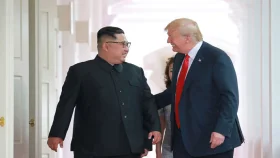 কিম জং উনের সঙ্গে সাক্ষাতের ইচ্ছা ট্রাম্পের