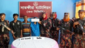 সাতক্ষীরা সীমান্তে নারীকে পাচারকালে আটক ২