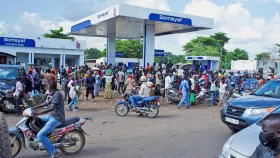 মালিতে জ্বালানি সংকটে সব শিক্ষাপ্রতিষ্ঠান বন্ধ