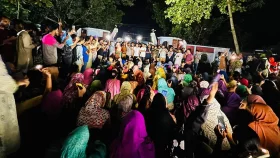 বিক্ষোভে উত্তাল রাজশাহী বিশ্ববিদ্যালয়