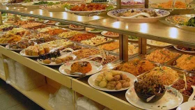 বুফে রেস্তোরাঁয় গিয়ে যে ভুলগুলো করবেন না