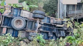 গোপালগঞ্জে সড়ক দুর্ঘটনায় নিহত ১