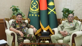 সেনাপ্রধানের সঙ্গে পাকিস্তানের যৌথ বাহিনীর চেয়ারম্যানের সাক্ষাৎ