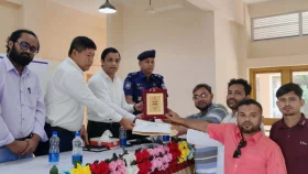 নাইক্ষ্যংছড়িতে ৫ সমবায় সমিতিকে সম্মাননা স্মারক প্রদান