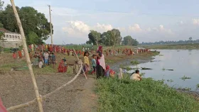 ঝিনাই নদীতে ডুবে ৩ শিশুর মৃত্যু, নিখোঁজ ২