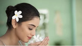 যেসব খাবারে বাড়ে ত্বকের উজ্জ্বলতা