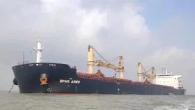 চট্টগ্রাম বন্দরে এলো ৬১ হাজার টন গম