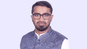 আমজনতার দলকে অবশ্যই নিবন্ধন দিতে হবে : রাশেদ খান