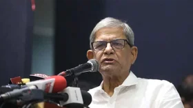 গণতান্ত্রিক ধারায় ফিরতে নির্বাচনের বিকল্প নেই: ফখরুল