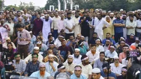 কাল থেকে লাগাতার কর্মসূচির ঘোষণা প্রাথমিকের সহকারী শিক্ষকদের