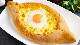 বাড়িতে বানান ডিমের খাঁচাপুরি রেসিপি