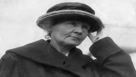 বিজ্ঞানী মারি ক্যুরির জন্মদিন আজ