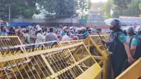 আজ থেকে সারাদেশে প্রাথমিক শিক্ষকদের কর্মবিরতি 