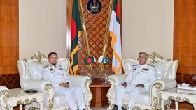 বাংলাদেশ সফরে পাকিস্তান নৌবাহিনী প্রধান নাভিদ আশরাফ