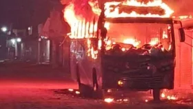 ময়মনসিংহে বাসে অগ্নিসংযোগ, চালক নিহত