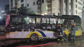 আশুলিয়ায় পার্কিং করা বাসে আগুন