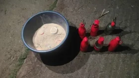 মোহাম্মদপুর থেকে ১০ পেট্রোল বোমা-ককটেল উদ্ধার