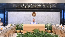 বৈঠকে বসেছে উপদেষ্টা পরিষদ