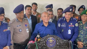 শেখ হাসিনার বিরুদ্ধে ট্রাইব্যুনালে যে রায়ই হোক, তা কার্যকর হবে: স্বরাষ্ট্র উপদেষ্টা