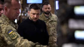 রাশিয়ার হামলায় ক্ষতবিক্ষত কিয়েভ, আরও আকাশ প্রতিরক্ষা চান জেলেনস্কি