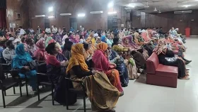 ঢাকার সাত কলেজের শিক্ষকদের কর্মবিরতি ঘোষণা