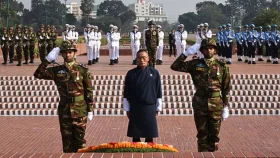 জাতীয় স্মৃতিসৌধে ভুটানের প্রধানমন্ত্রীর শ্রদ্ধা নিবেদন