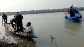 সুন্দরবনে দস্যু দমনে বন বিভাগের অভিযান 