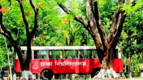শিক্ষার্থীদের বাড়ি ফিরতে বাস সার্ভিস দেবে ডাকসু