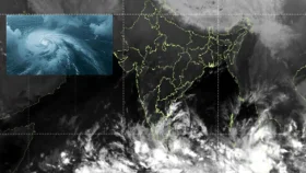 ধেয়ে আসছে ঘূর্ণিঝড় ‘সেনিয়ার’, কোথায় আঘাত হানবে