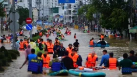 থাইল্যান্ডে রেকর্ড বৃষ্টিপাত, নিহত ৩৩