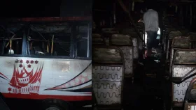 ধামরাইয়ে যাত্রীবাহী বাসে আগুন