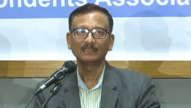 তারেক রহমান ফিরতে চাইলে একদিনেই ট্রাভেল পাস দেওয়া সম্ভব: পররাষ্ট্র উপদেষ্টা