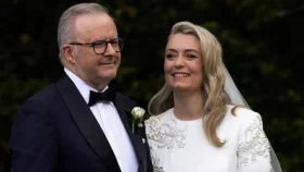 বিয়ে করে ইতিহাস গড়লেন অস্ট্রেলিয়ার প্রধানমন্ত্রী