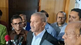 তারেক রহমানের দেশে ফেরার বিষয়ে যা বললেন আইন উপদেষ্টা