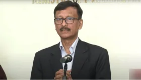 চিকিৎসার জন্য খালেদা জিয়াকে বিদেশ পাঠাতে চাইলে ব্যবস্থা নেবে সরকার