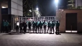 মধ্যরাতে এভারকেয়ার হাসপাতালের নিরাপত্তা জোরদার