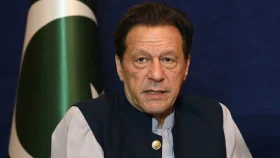 ইমরানের খোঁজে বিক্ষোভের ডাক, রাওয়ালপিন্ডিতে ১৪৪ ধারা জারি