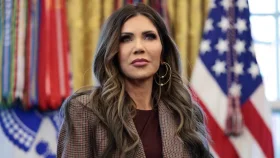 যুক্তরাষ্ট্রের ভ্রমণ নিষেধাজ্ঞায় যুক্ত হলো আরও ৩০ দেশ