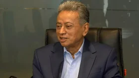 যেকোনো সময় দেশে ফিরবেন তারেক রহমান: আমীর খসরু