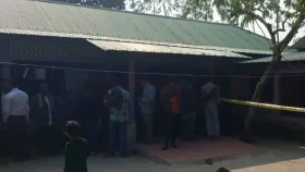 রংপুরে স্বামী-স্ত্রীর গলাকাটা মরদেহ উদ্ধার