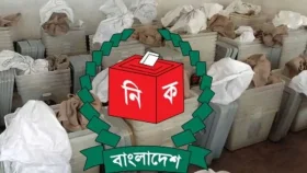 ভোটের আগের রাতে কেন্দ্রে যাবে ব্যালট পেপার: ইসি