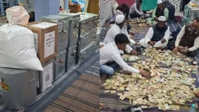 ২ দিনেই ভরে গেলো বাবরি মসজিদের ১১ দানবাক্স