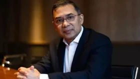 মেয়েকে নিয়ে ২৫ ডিসেম্বর দেশে ফিরছেন তারেক রহমান