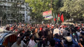 স্বরাষ্ট্র উপদেষ্টার কার্যালয় অভিমুখে ডাকসুর মার্চ শুরু